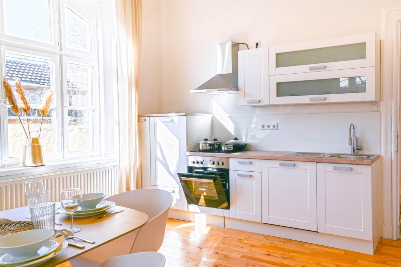 120Qm Denkmal Apartment In Krefeld Mit Stuck Und Balkon - Beuys Apartments - Κρέφελντ Εξωτερικό φωτογραφία