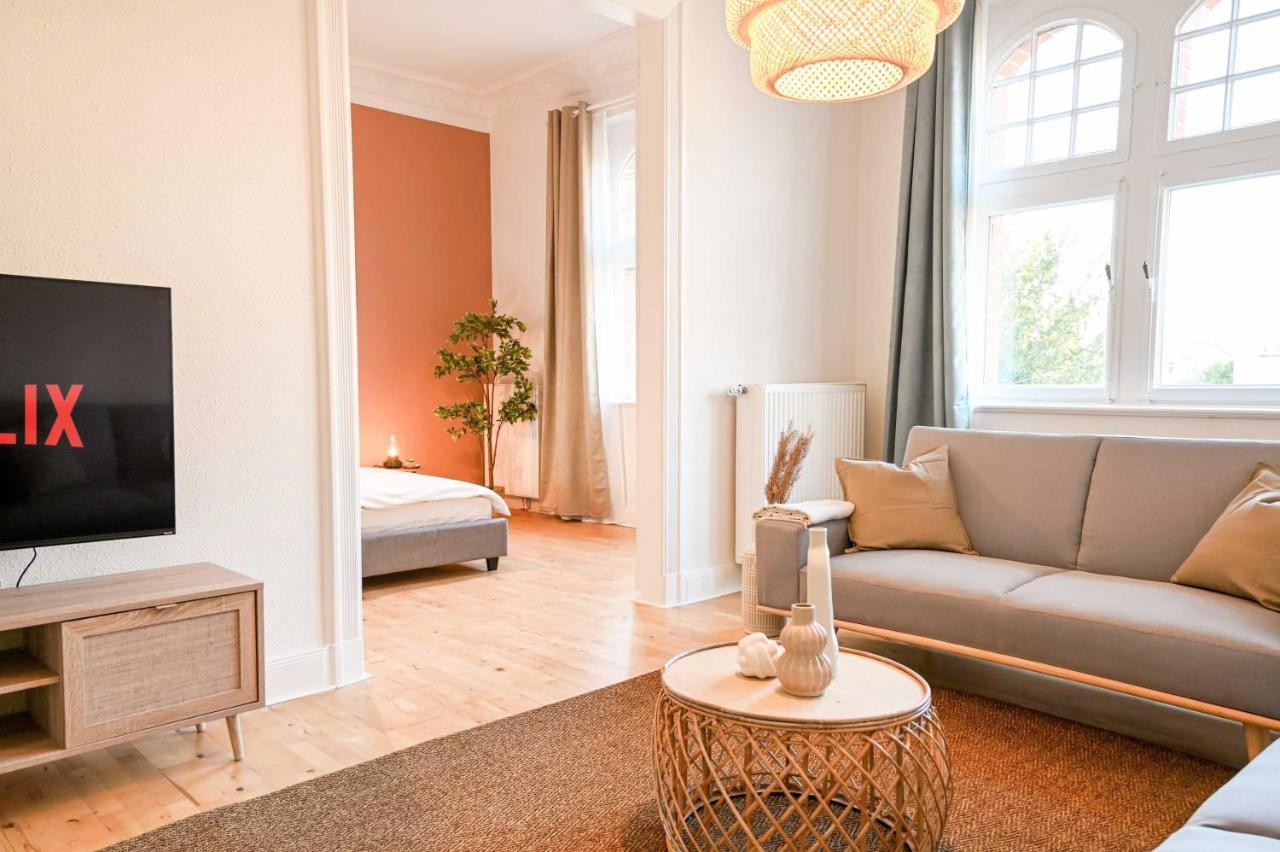 120Qm Denkmal Apartment In Krefeld Mit Stuck Und Balkon - Beuys Apartments - Κρέφελντ Εξωτερικό φωτογραφία